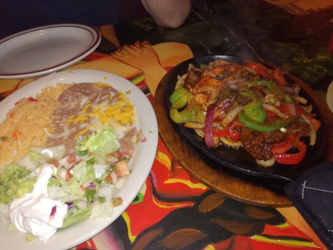 Today we had Mexican Fajitas for dinner...mmmmmhhhhhmm