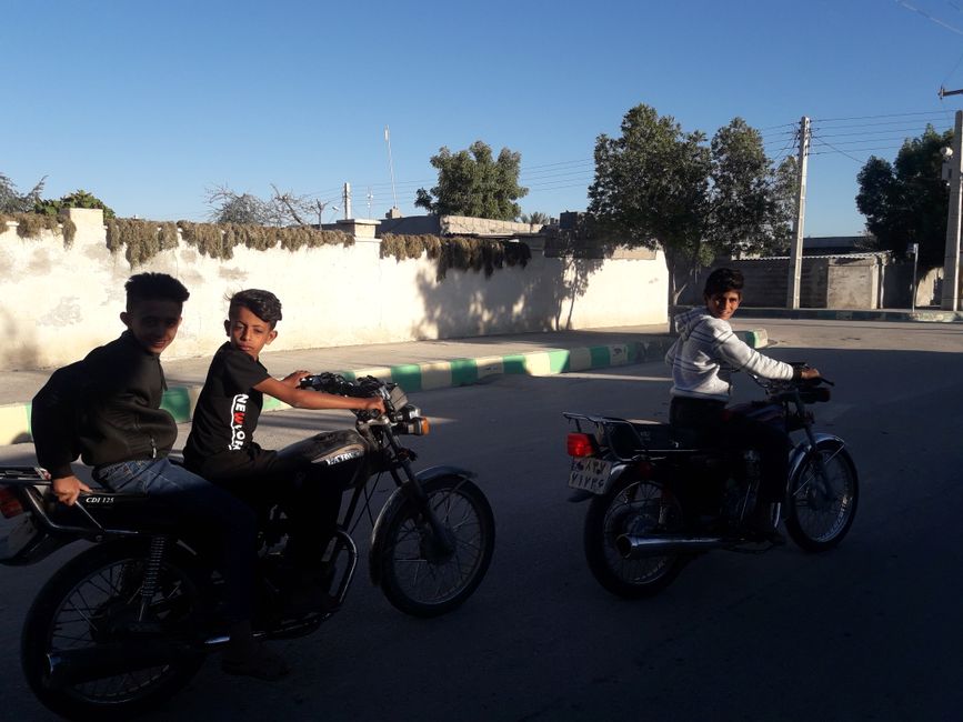 boys on mopeds