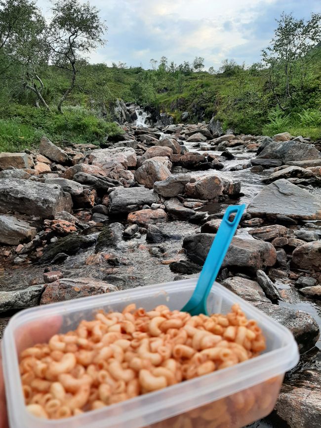 Dinner by the creek
