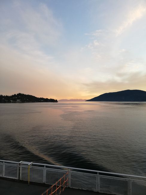 Sunset on the ferry 