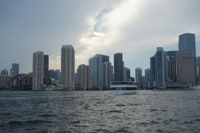 Boat Cruise - Miami Skyline