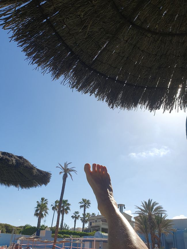 Cuidando las piernas en la piscina