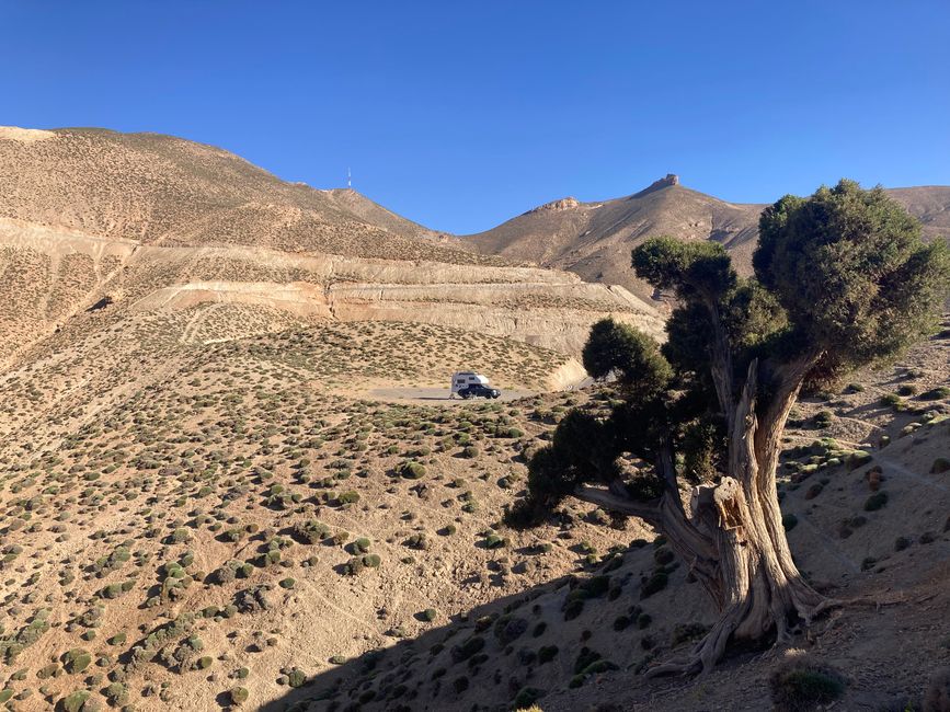 High Atlas, Cathedrales des Roches, Lac d'Isli og Todhra-juvet