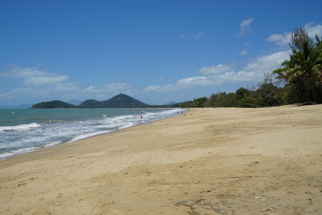 Cairns - Rainforest and Beautiful Beaches