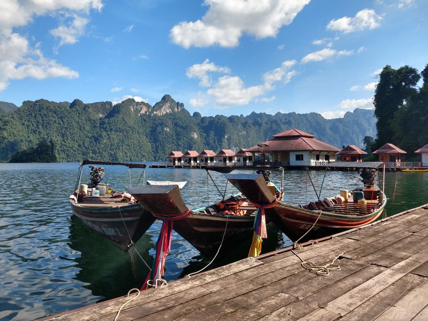 Auf dem Chiew-Lan-See im Khao Sok Nationalpark