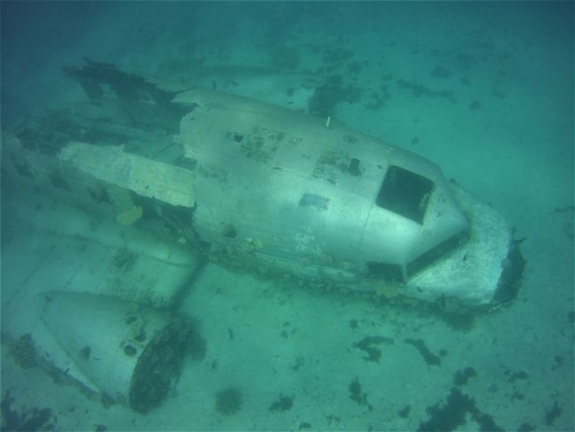 airplane wreck