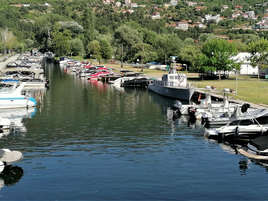Kanonenboot am Ohridsee