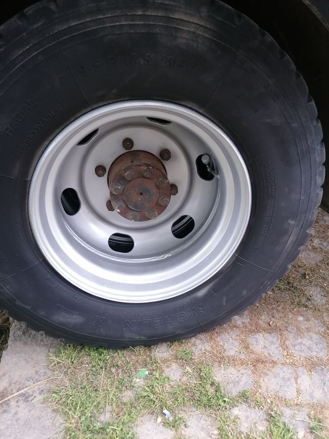 Turkey, on the Mediterranean peninsula of Cesme.

<p>Since the hourly wage in Turkey is slightly lower than in Germany, we had our rims overhauled. After 6 hours, everything was done, sandblasted and repainted.</p><p>We haven't been out for food and wine for 8 months.</p><p>Days at the beach are simply beautiful, and the strawberries...</p>