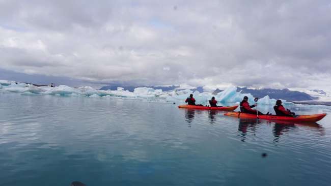 Day 19. By boat between the ice