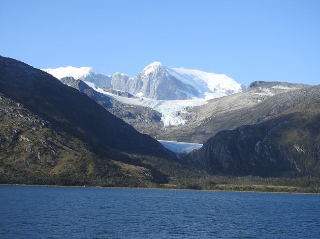 BLOG 24-2 / Ship Cruise Tierra del Fuego and Cape Horn (Part 2 Glacier Alley to Ushuaia)