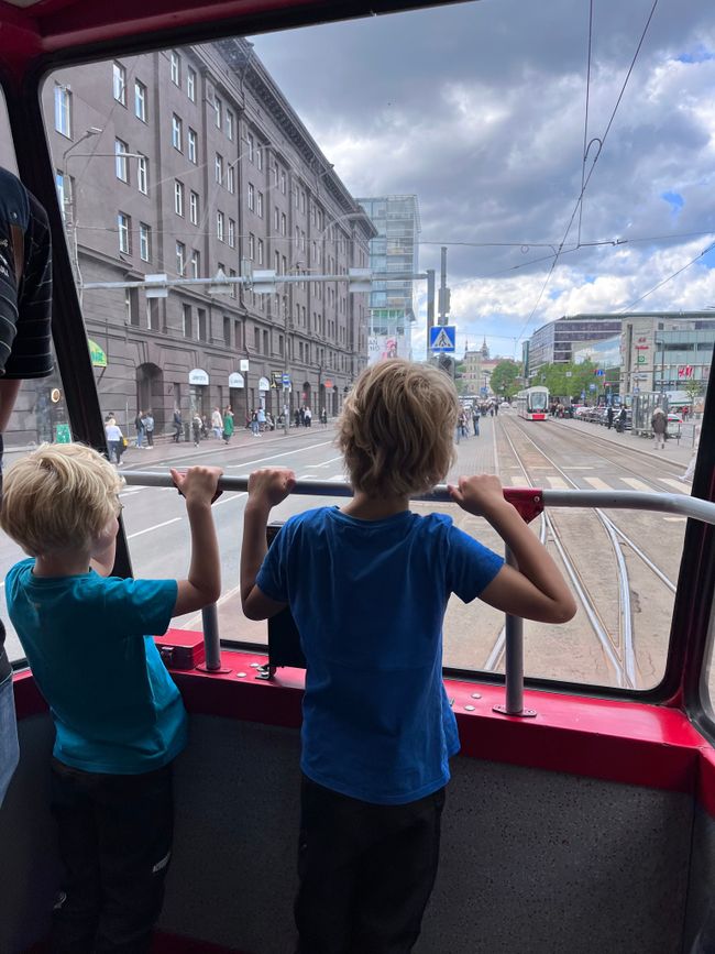Für Kinder vom Land reicht die Straßenbahn als Attraktion
