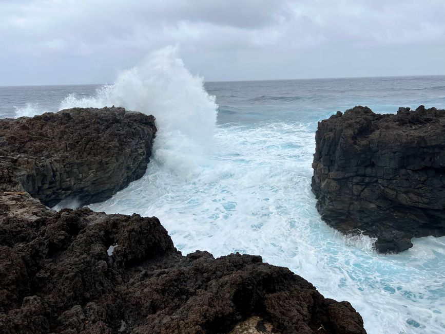 Strong waves on the north coast