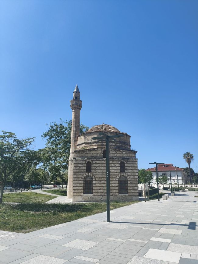1542 fertig gebaute Moschee in Vlorë