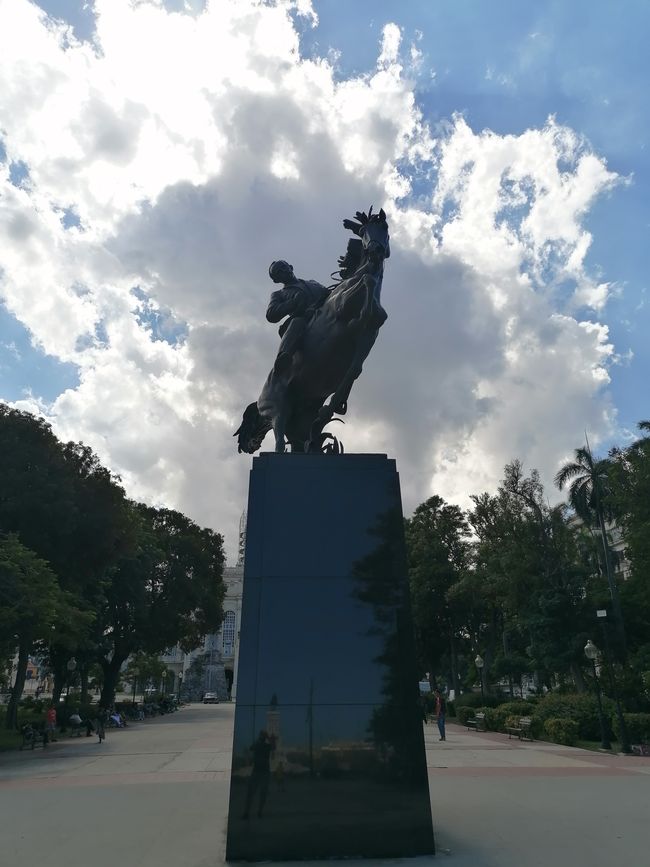 José Marti Statue