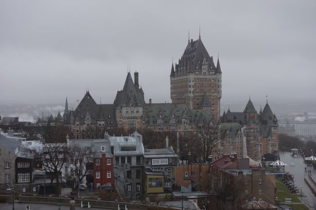 Château Frontenac - a historic hotel, unfortunately not included in my budget