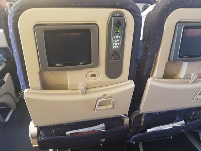 Ancient technology on Air France Paris-Montreal