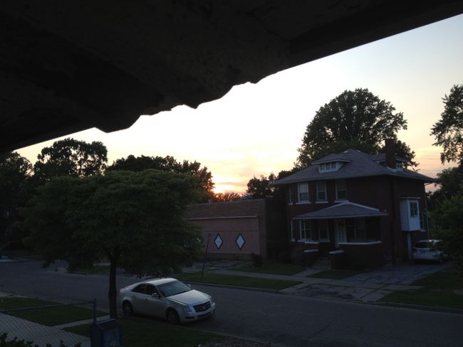 Sonnenuntergang. Detroit loves you.