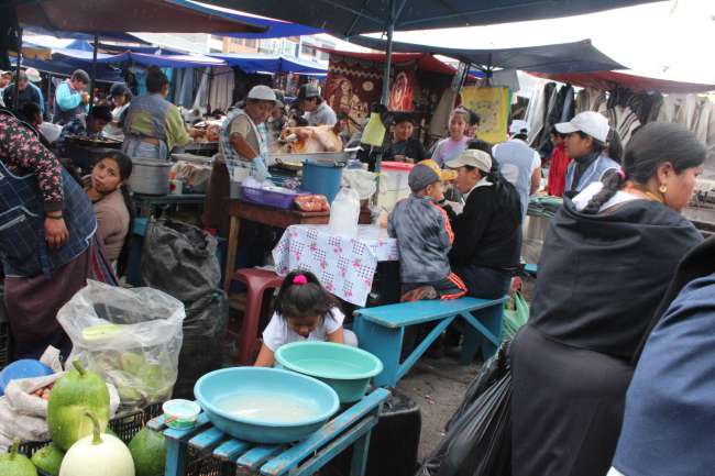Otavalo, market