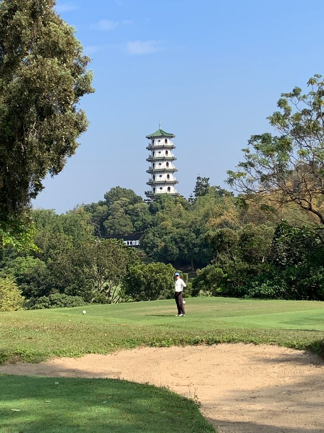 Dag 14 - Kaohsiung (golf, natmarked)