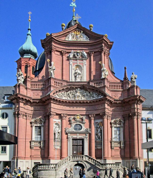 The Marienkapelle is a delicate, filigree and outstandingly colorful structure.