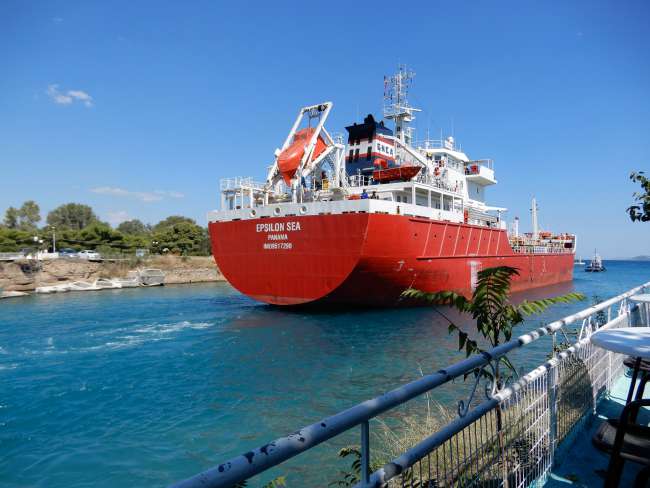 toujours un gros bateau