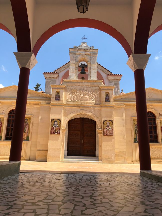 Church of the Lalyvani Monastery