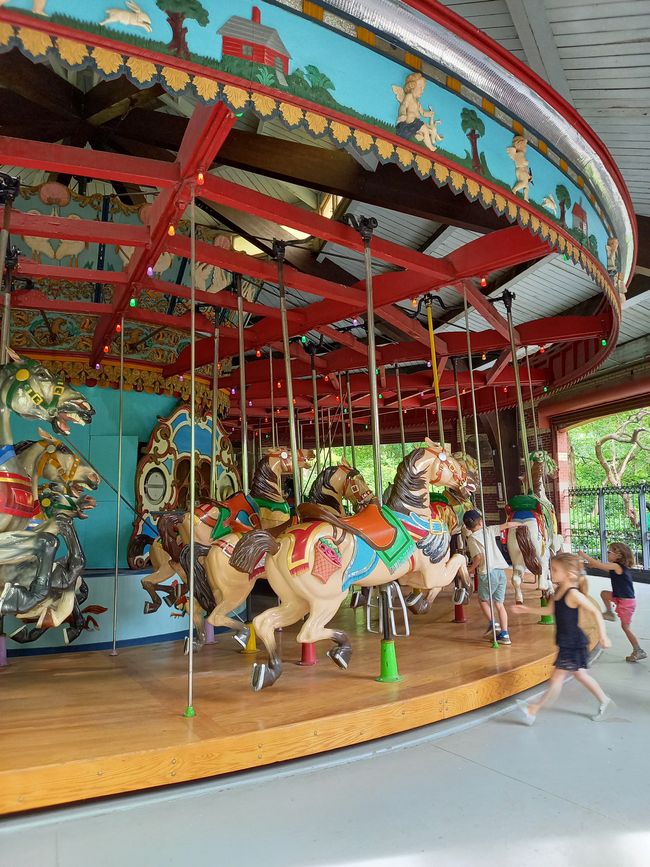 The old carousel