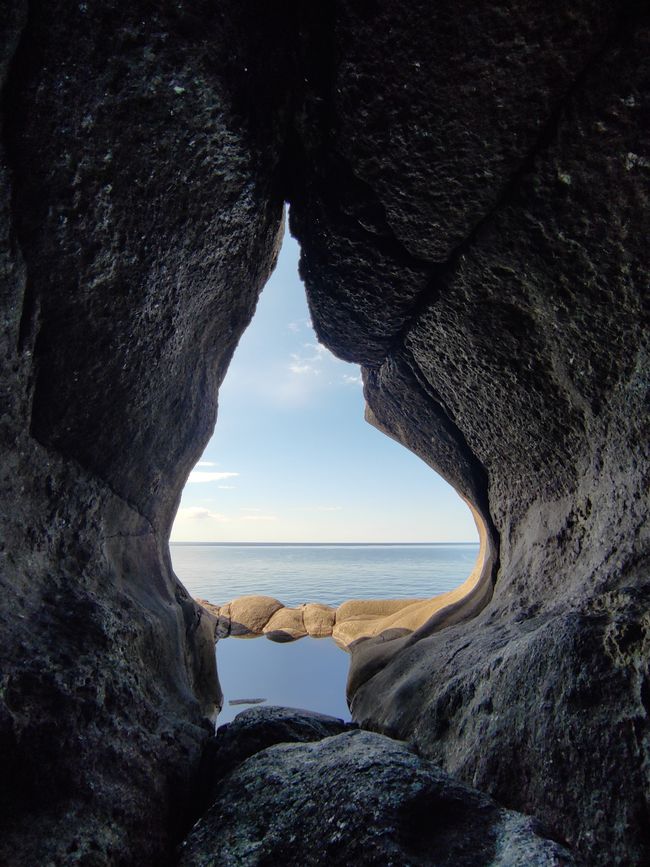 Brufjell Caves