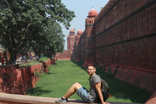 Sightseeing in Delhi on foot !? (Day 35 of the world trip)