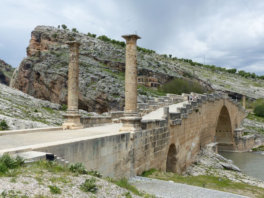 Türkiye, Đền thờ Hy Lạp và Cầu La Mã