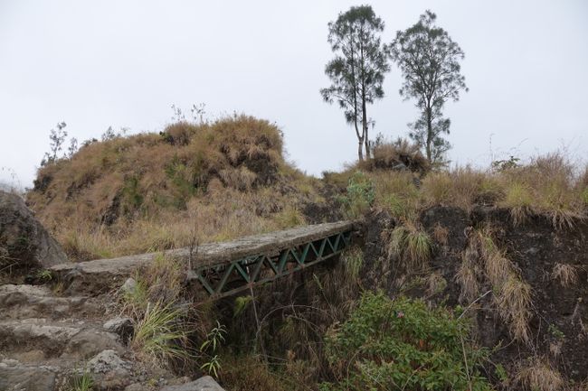 Day 193 -195 Trekking to Mount Rinjani