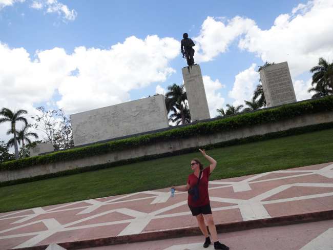 Memorial Monument El Che...also posing like the Cuban women