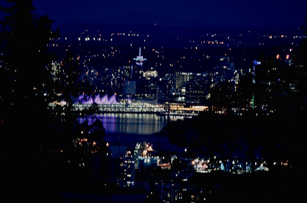 Vancouver ໃນຕອນກາງຄືນ