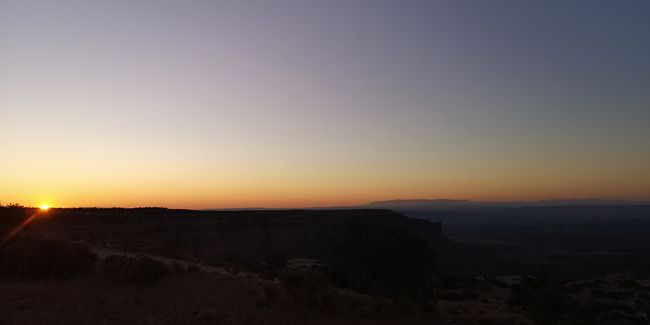 Sunrise, Muley Point, BTW Muley Point is a free camping spot and many Americans scatter the ashes of their deceased here.