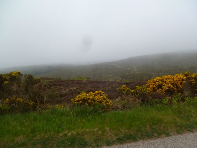 Schottland - knapp unter den Wolken