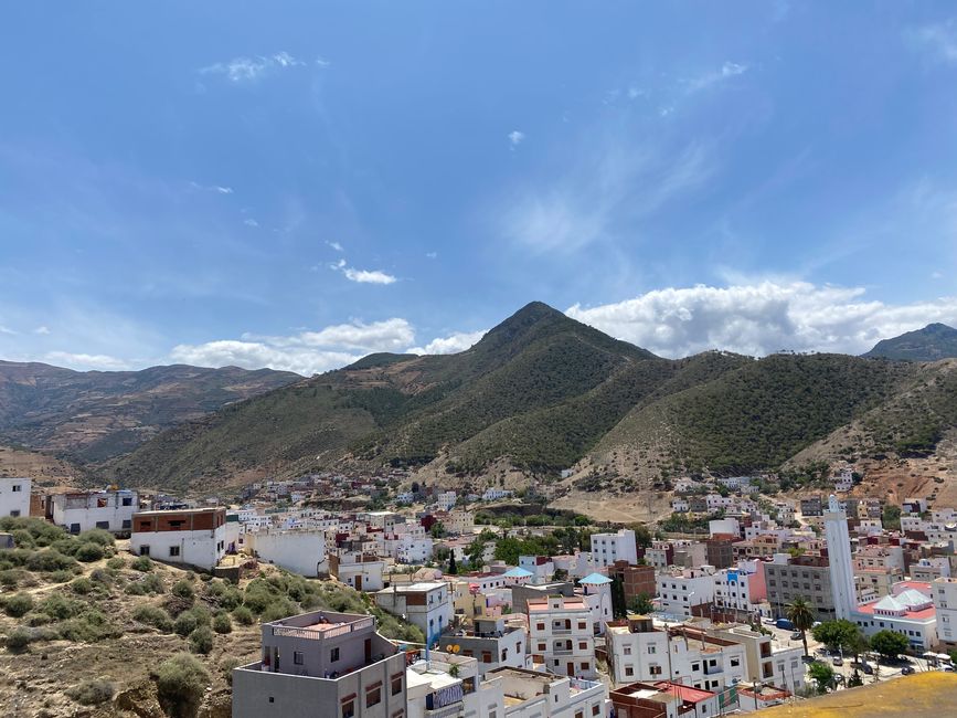 Via Fes to the reef mountains and the Mediterranean coast ... last stops in Morocco