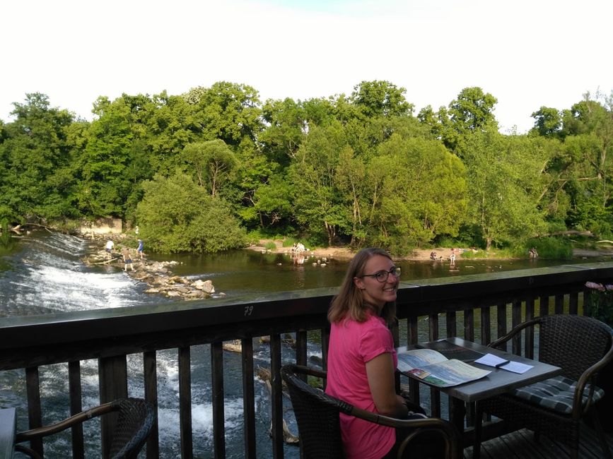Dinner in a beautifully located restaurant. We had a great view of the already quite large Lahn.