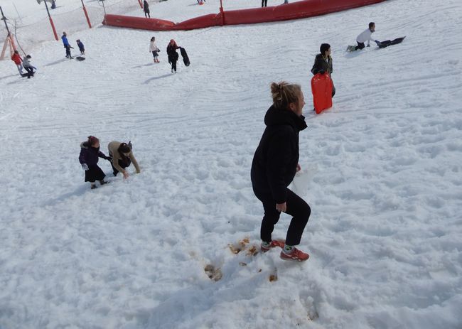 Lea also takes a spin on the slope