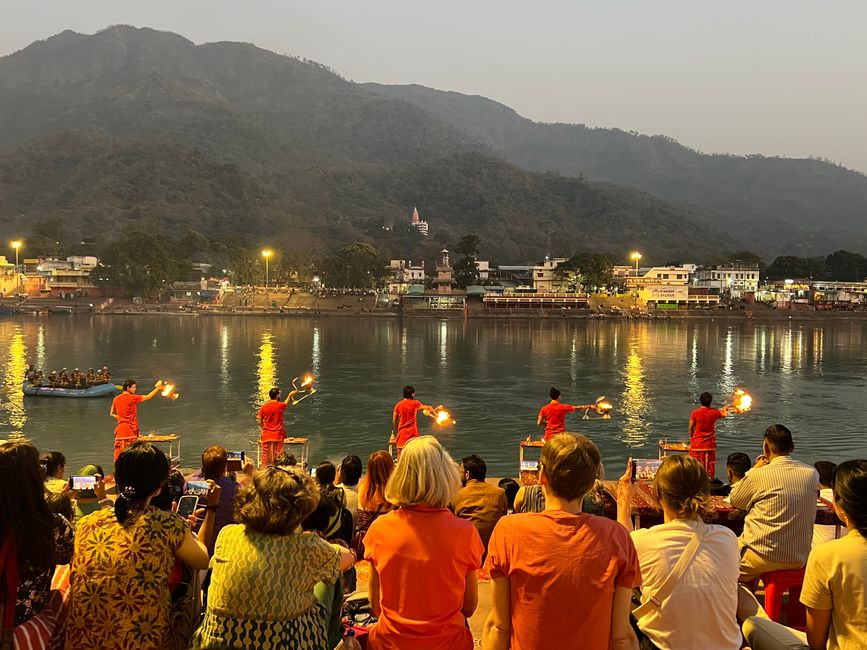 The Aarti ritual on the banks of the Ganges with constant chanting. 