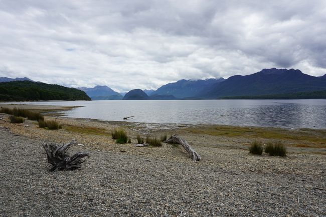 Wanderung auf dem Kepler Track (Shallow Bay)