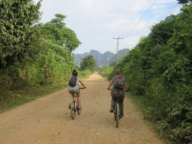 Bike tour in Vang Vieng