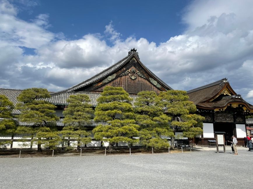 The Golden Temple (Kinkaku-ji)