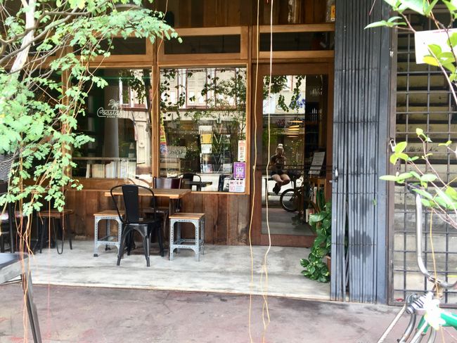Best café in Kuantan "Coastal Store"