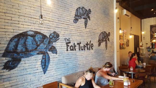 fat turtle restaurant in Seminyak 