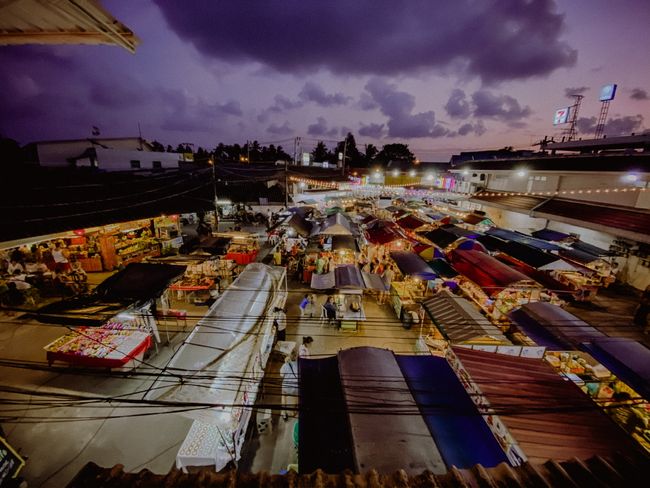 Food Market in Thong Sala
