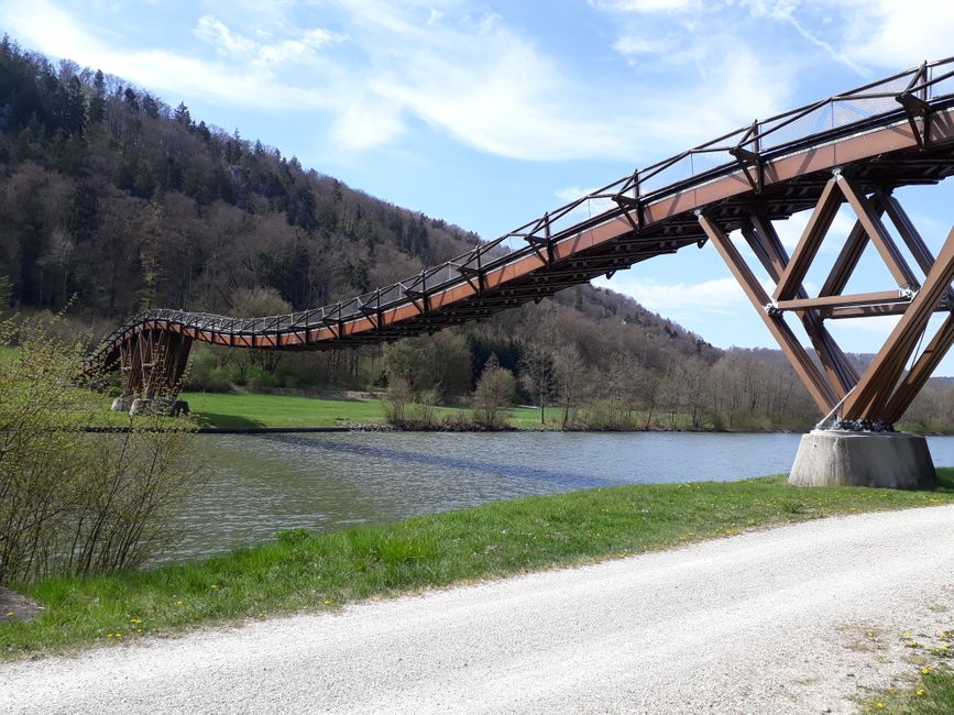 The wooden bridge in Essing.