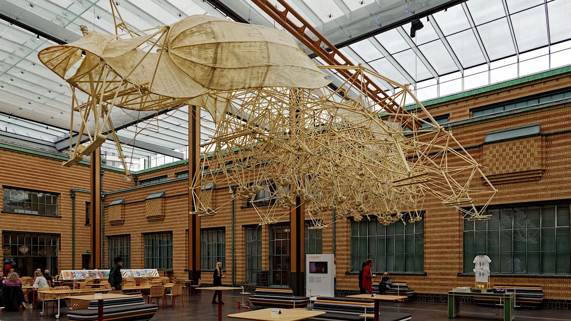 Strandbeests in The Hague