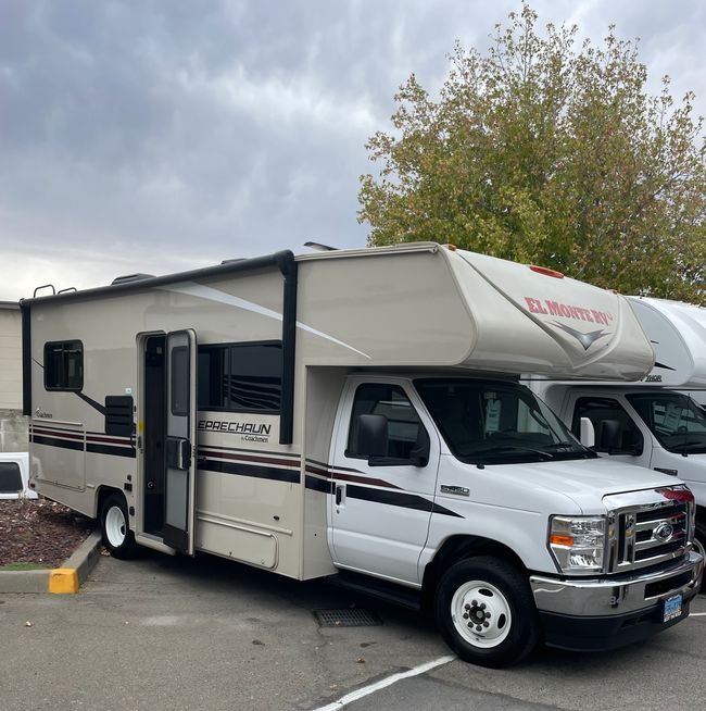 Motorhome pick up in the Eastbay, Napa Valley and Clearlake