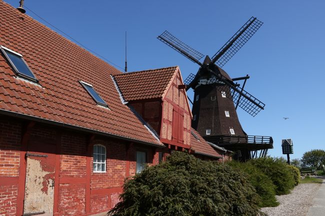 Die Windmühle von Lemkenhafen