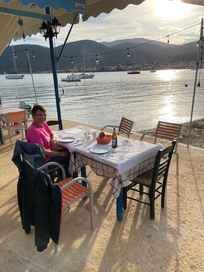 Dinner right by the water